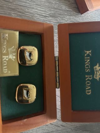 Juego Pisacorbatas y Gemelos Kings Road