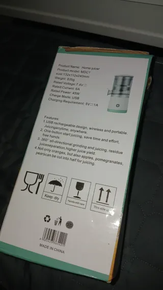 Exprimidor eléctrico a batería