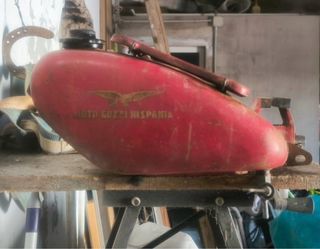 Depósito Moto Guzzi Hispania Rojo