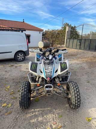 Quad Suzuki LTZ 400