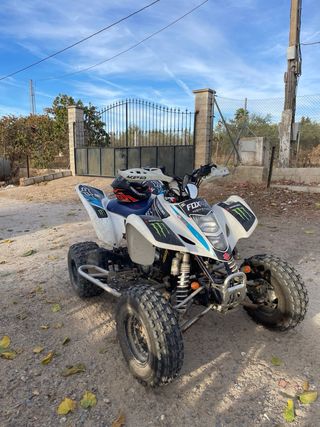 Quad Suzuki LTZ 400
