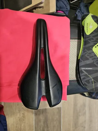 Sillín Specialized Toupe Negro