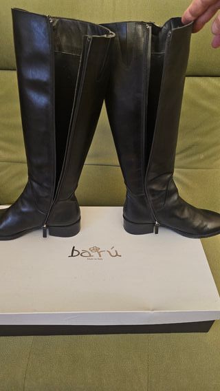 Stivali Barù in Pelle di Vitello Neri con zip