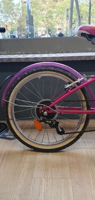 Bicicleta Infantil BTwin 20" Rosa Fucsia