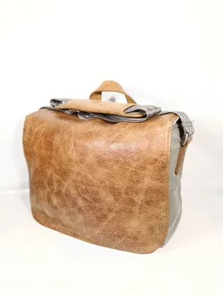 Cámara Olympus PEN-F + Accesorios