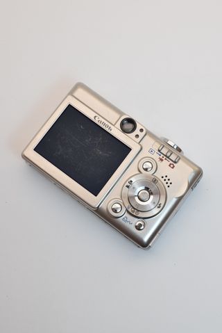 Cámara Canon PowerShot SD300