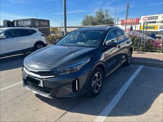 vendo coche-KIA XCeed 2023