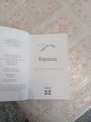 Rapazas (Fóra de xogo / Out of play) (Galician ...