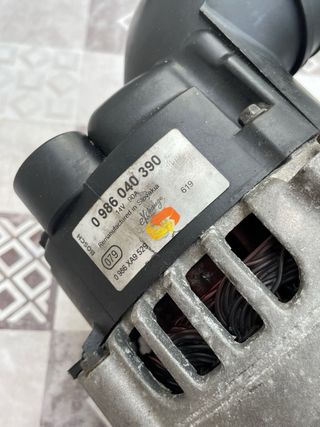 Alternador Bosch 0 986 040 390 BMW E46/E39/Z3