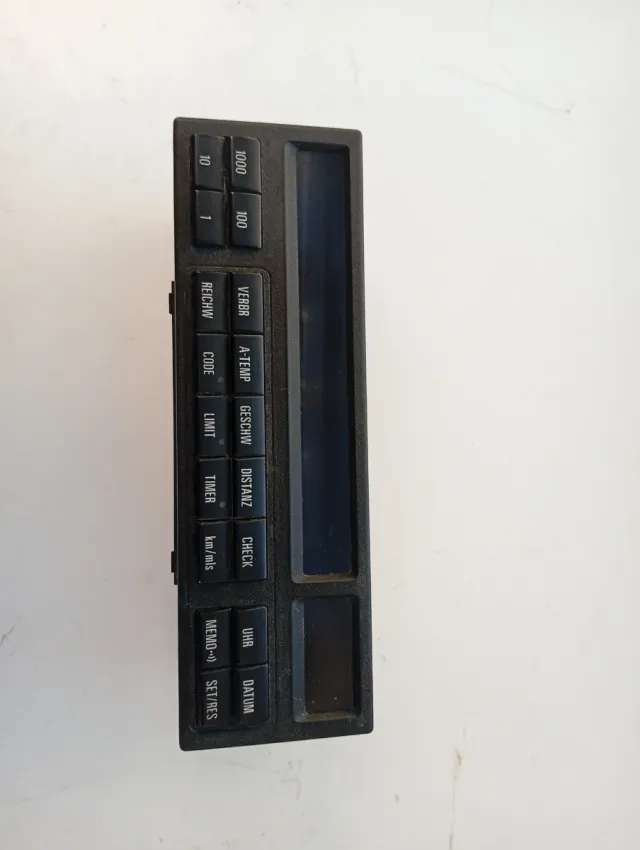 Ordenador de abordo BMW E36 18 botones.