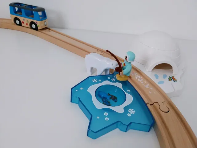 Set de tren. Viaje por el mundo. Playtive. Junior.