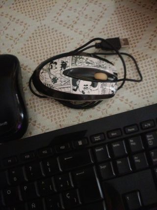 Teclado y ratón inalámbrico + ratón USB