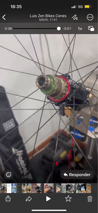 Buje trasero Extralite Hyperboost 3