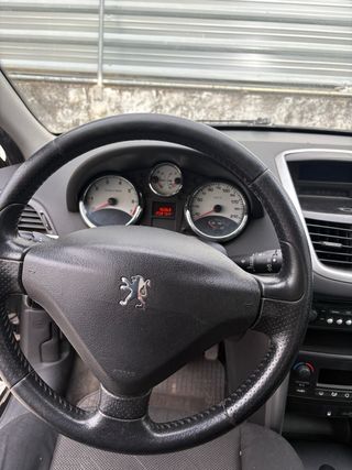 Peugeot 207 2008
