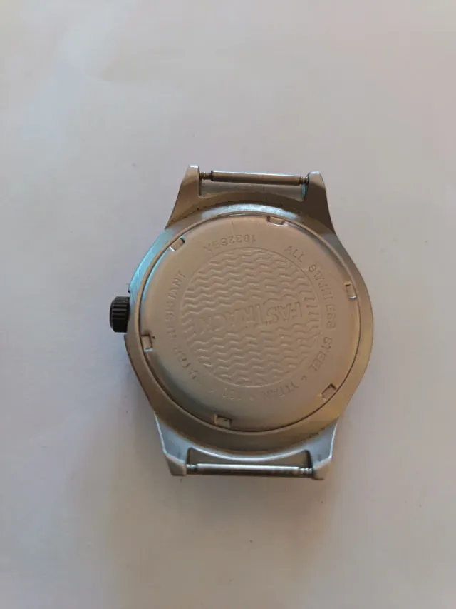 Reloj Titan Fast Track 100m