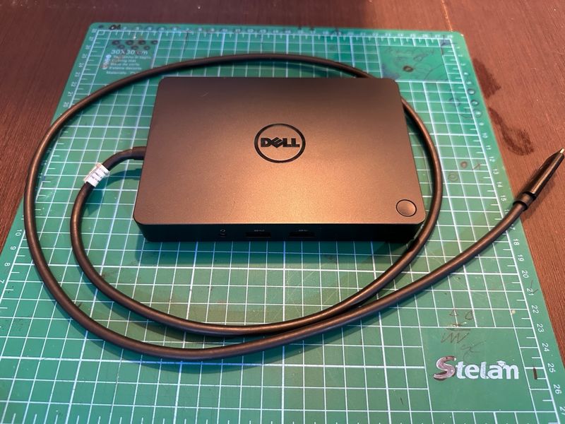 Dell WD15 K17A Docking Station