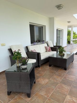 Conjunto Sofá Chill Out + Mesa + Mesita