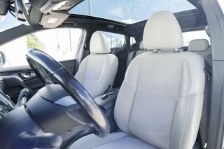 Nissan Qashqai   1.6dCi TEKNA 4x2 XTRONIC Alcantara