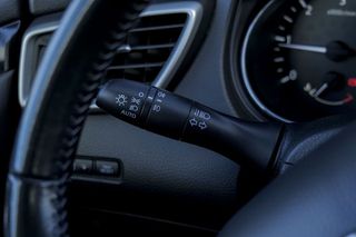 Nissan Qashqai   1.6dCi TEKNA 4x2 XTRONIC Alcantara