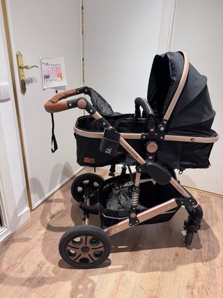 Carrito de bebé negro