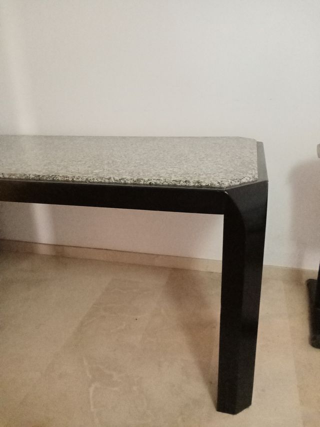 Mesa de centro de mármol gris y negro