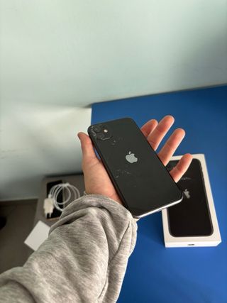 iPhone 11