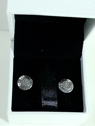 Pendientes Pandora Plata. Caja y bolsa 