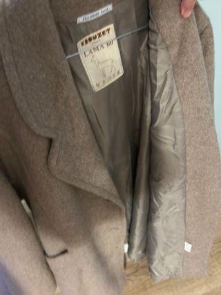 Abrigo con 60% llama y 20% lana oversize