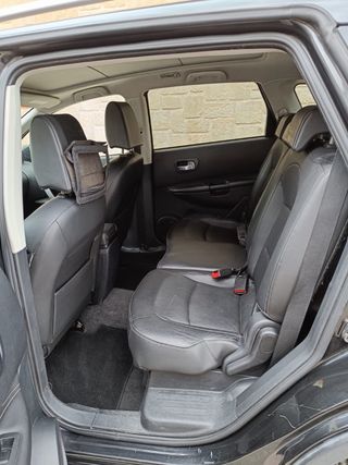 Nissan Qashqai+2 2009