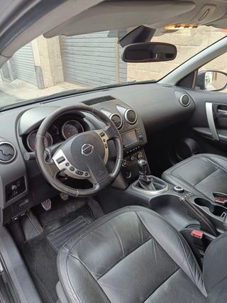 Nissan Qashqai+2 2009