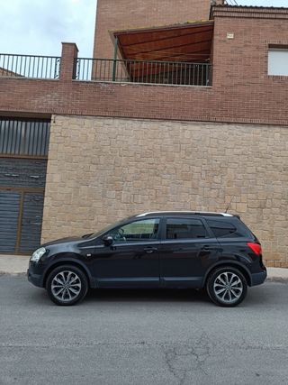Nissan Qashqai+2 2009