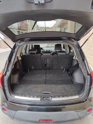 Nissan Qashqai+2 2009