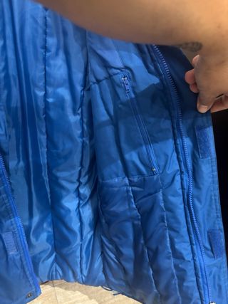 chaqueta para nieve o frío azul y blanco