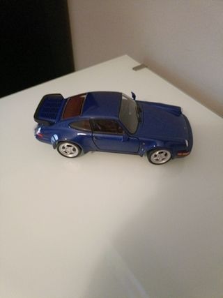 Carro azul miniatura