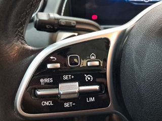 Mercedes Clase GLB 180 d Business Solution 5d 7pl