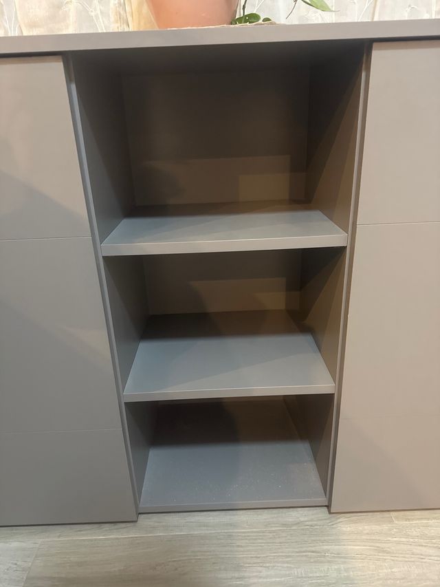 Aparador moderno gris