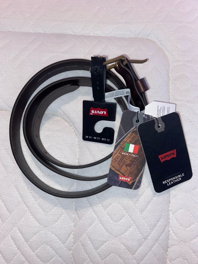 Cinturón Levi's de piel marrón