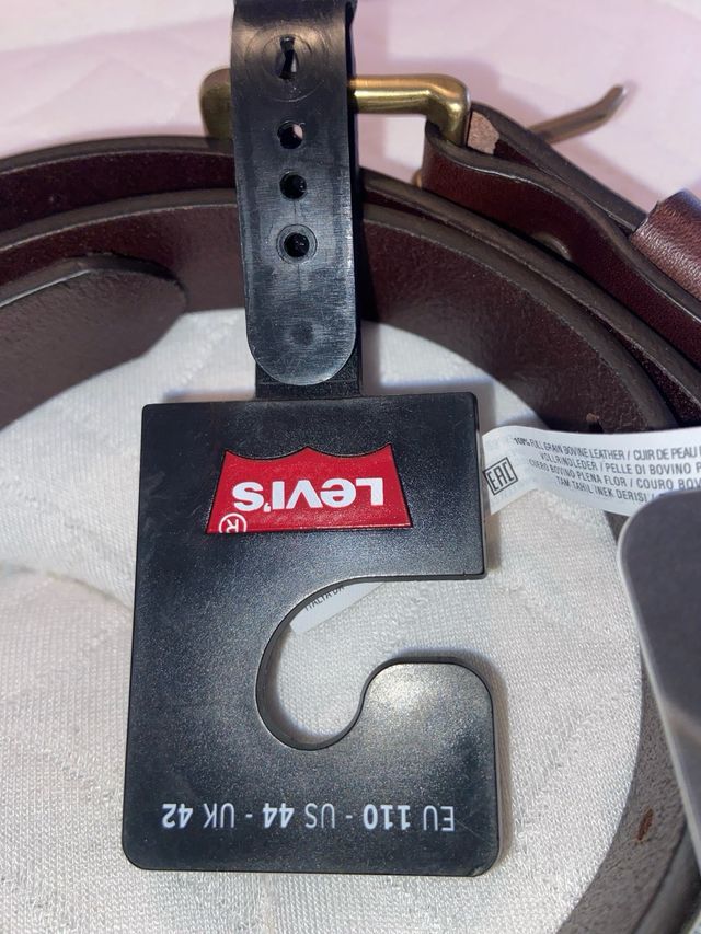 Cinturón Levi's de piel marrón