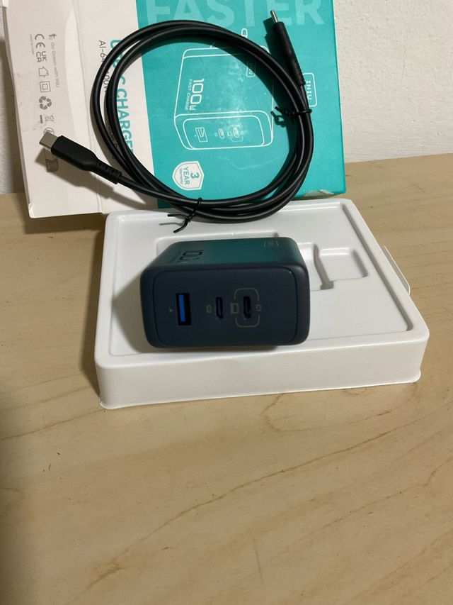 Caricatore 100W 3 Porte USB-C + Cavo