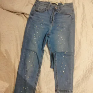 Vaqueros pitillo Stradivarius azules