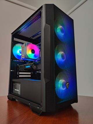 PC Gamer GTX 1070 32GB RAM Intel 14 Núcleos