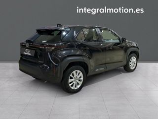 Toyota Yaris Cross 1.5 120H Business Plus