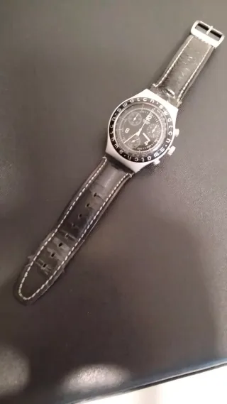 Cronometro Swatch Irony in alluminio.