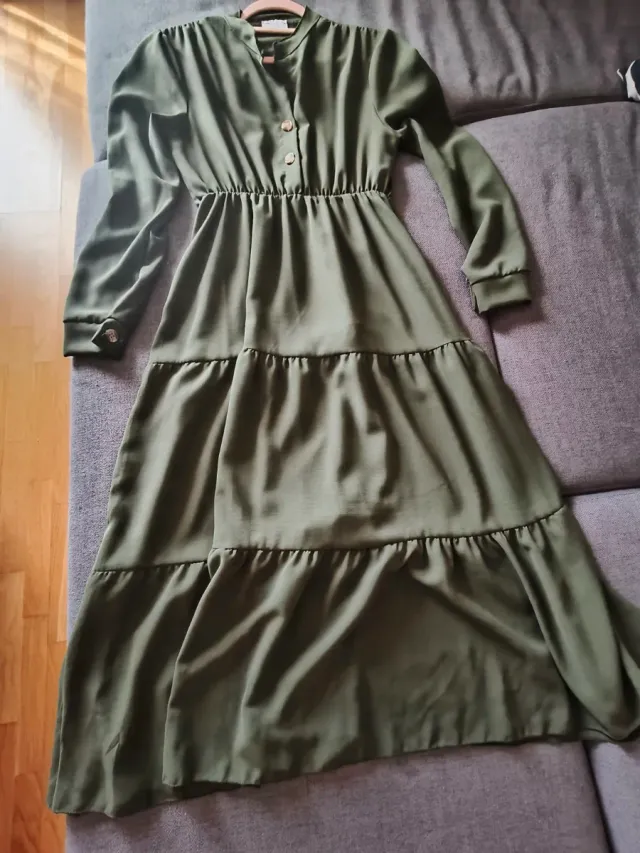 Vestido largo verde manga larga