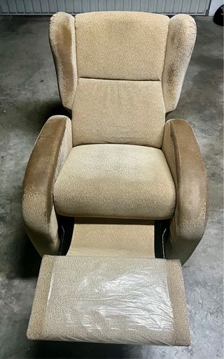 Sillón reclinable beige muy cómodo Funda necesaria