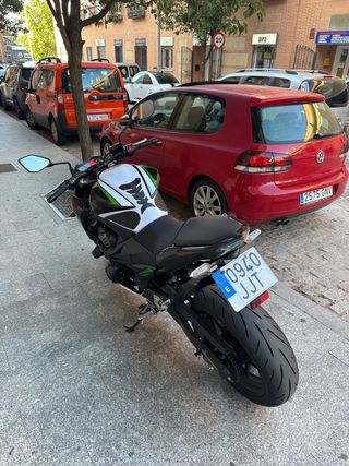 Kawasaki Z800e