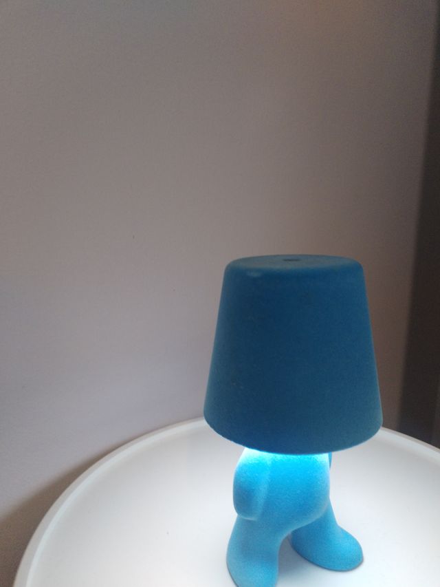 Lampada ricaricabile touch blu