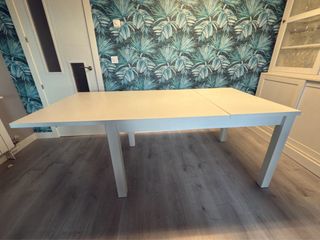 URGE Mesa extensible comedor madera maciza blanca