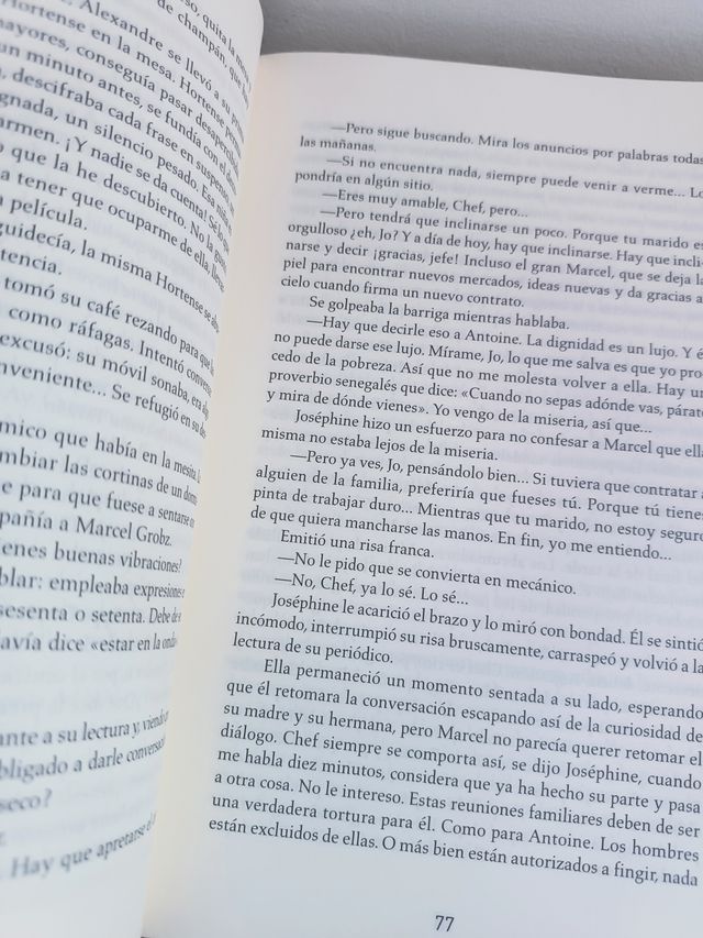 Los ojos amarillos de los cocodrilos