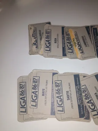 Lote 35 cromos Liga 86-87 ediciones este